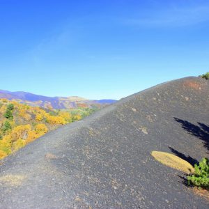 Camminando Sul Bordo Dei Crateri Sartorius