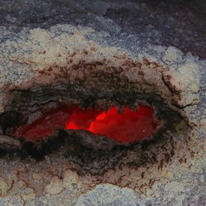 Etna Lava Ingrottata